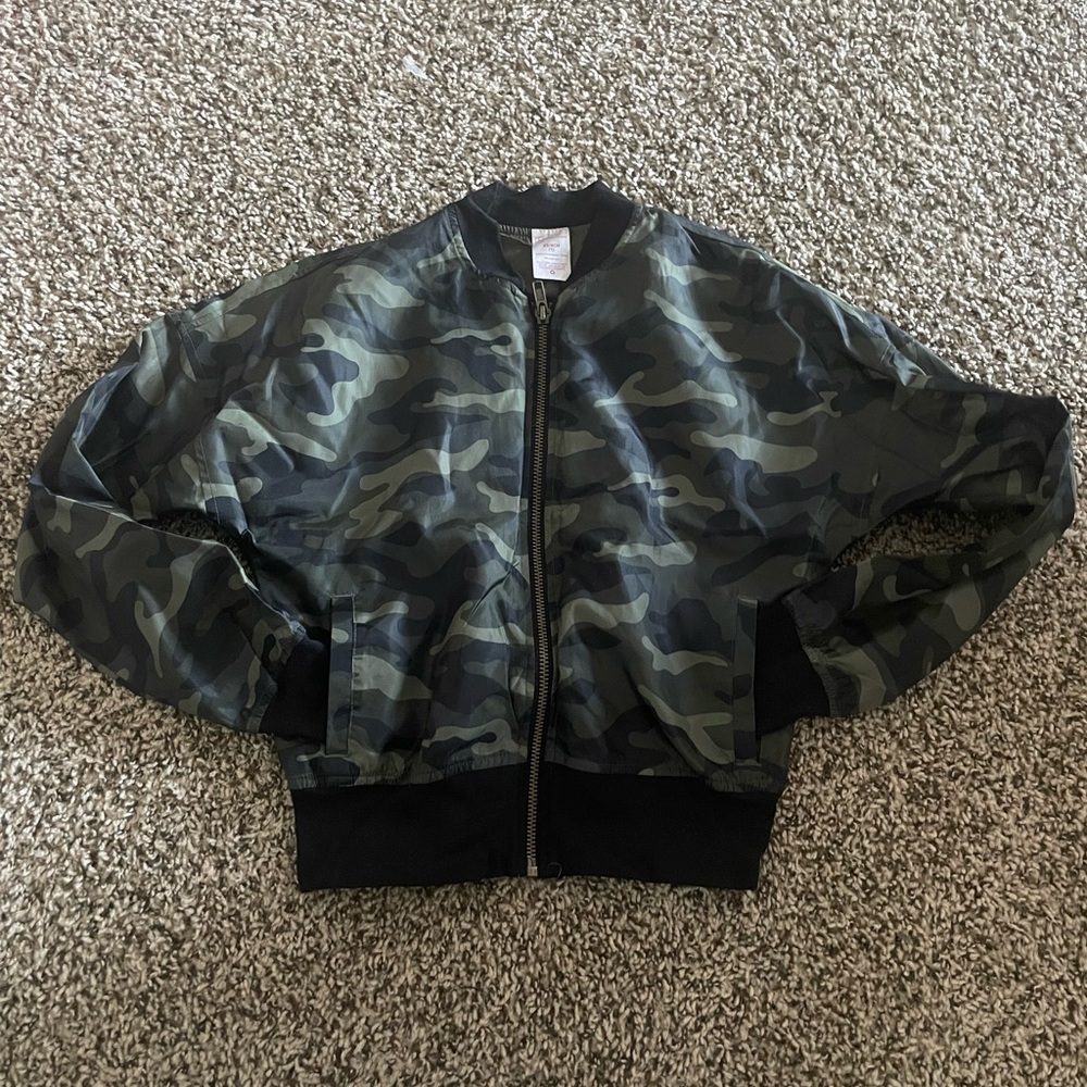 Women Camouflage Windbreaker Jacket